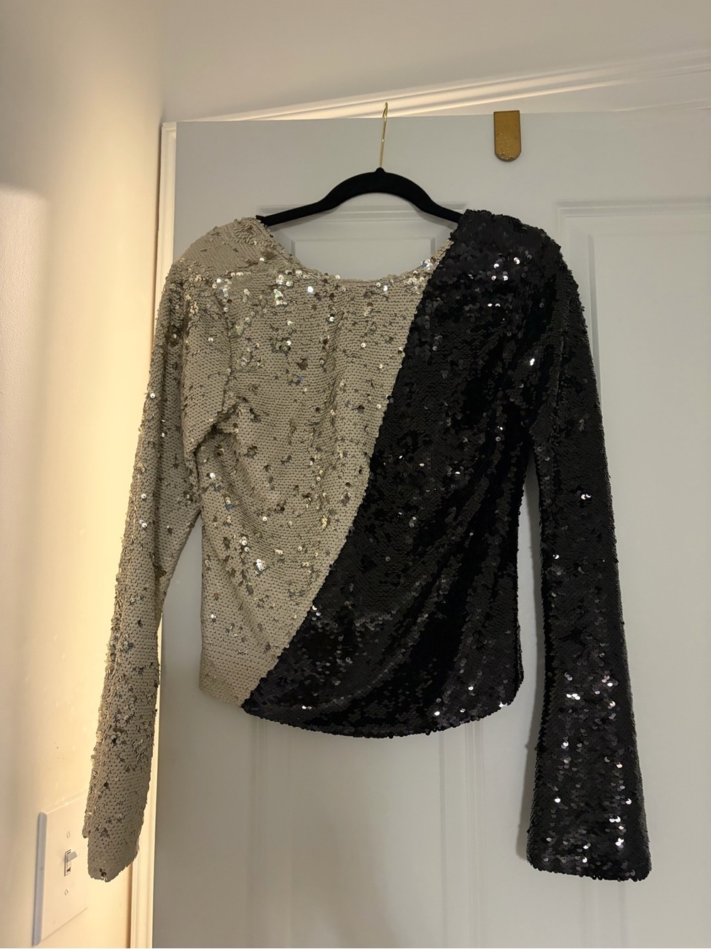Two-Tone Sequin Long Sleeve Blouse - Black & Silver